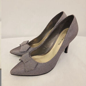 Ann Marino Tuxedo Bowtie Vintage Pumps Size 8.5